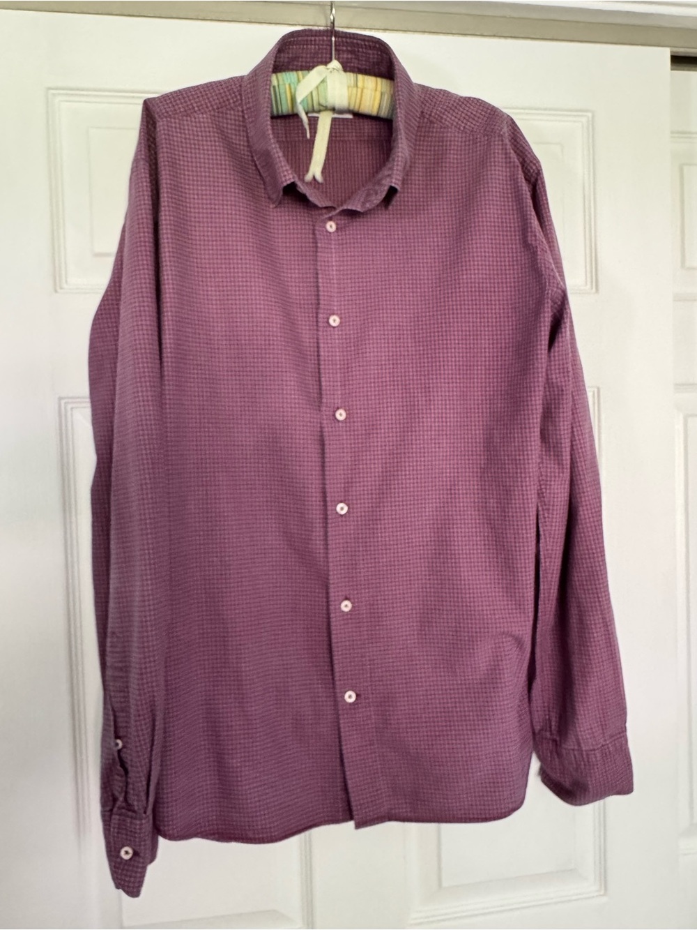 Barneys New York Piattelli Men's Button-Up Shirt in Mauve and Navy